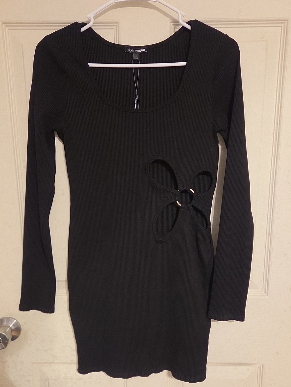 Fashion Nova Black Ribbed Long-Sleeve Cutout Flower Dress